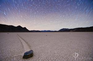Racetrack Playa, Death Valley / Nikon D3, 14mm, f/4, ISO3200, 10 minutes